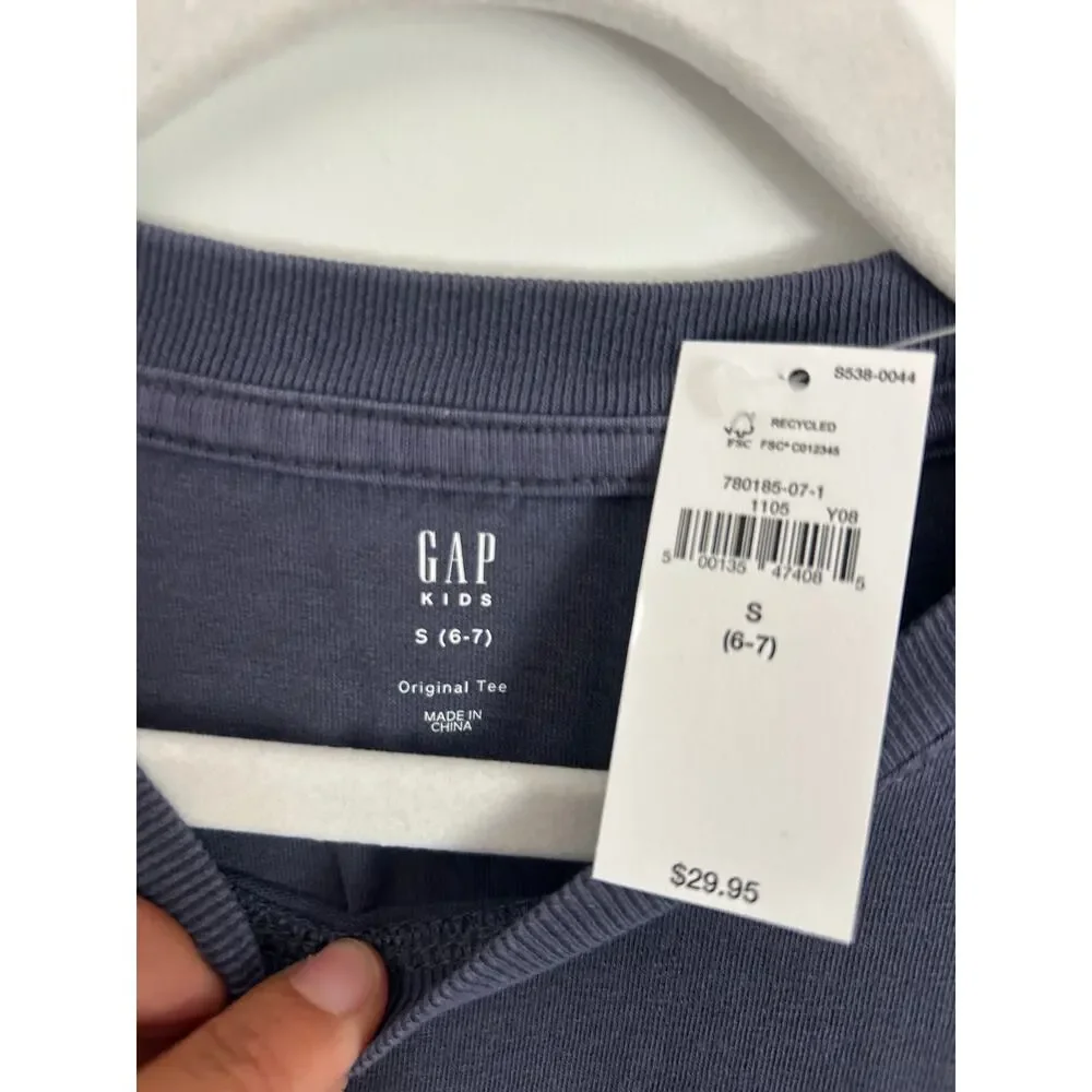 GAP The Beach Boys Graphic T-Shirt Short Sleeve Tee NWT Size Small 6/7 Band Tee